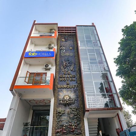Fabexpress Ss Grand Hotel Banthra Sikandarpur Exterior photo